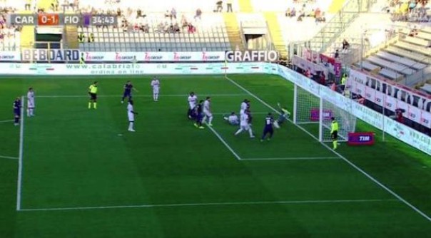 Carpi-Fiorentina, l'azione del gol di Babacar (foto Twitter - SportMediaset)