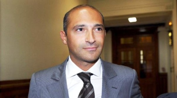 Thomas Fabius, 33 anni, figlio del ministro degli Esteri francese Laurent Fabius