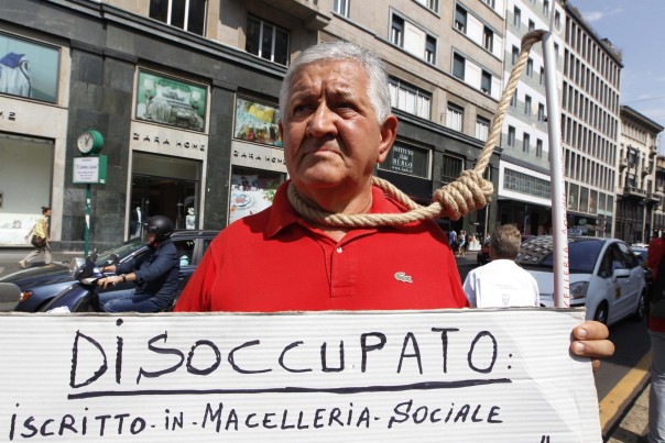 protesta di un disoccupato