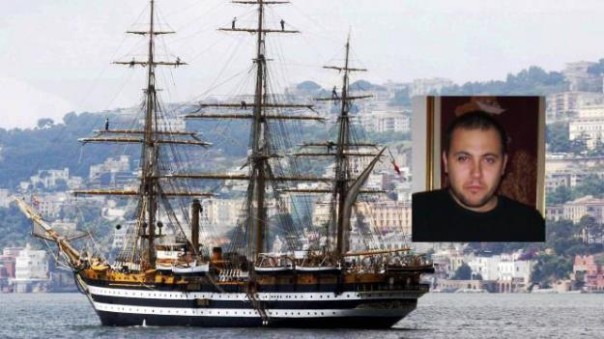 La nave scuola Amerigo Vespucci. Nel riquadro Alessandro Nasta