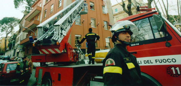 Vigili fuoco autoscala