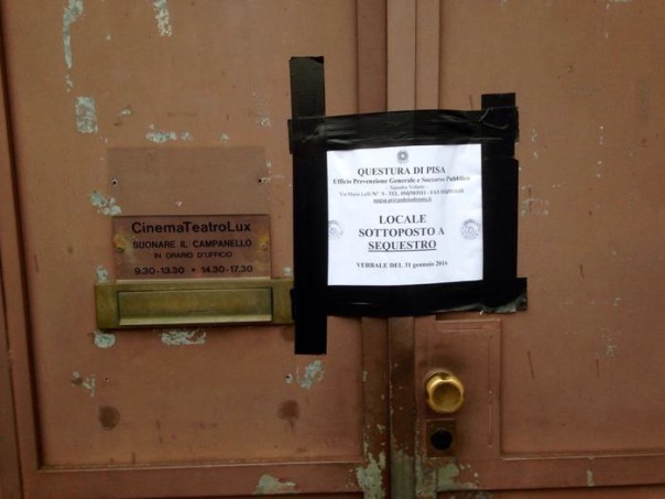 Grave attore a Pisa, strangolato durante scena impiccagione in teatro Lux a Pisa