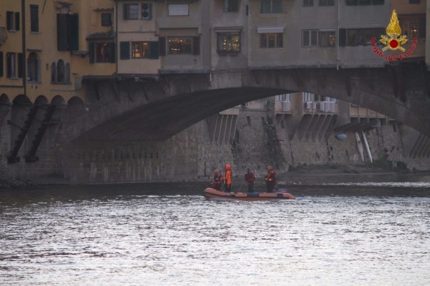 6ce6862f6fc090cd224f894c3a7b35b1