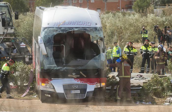 Bus Catalogna:autista,'mi spiace,mi sono addormentato'