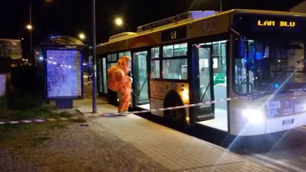 Sostanze urticanti su bus Pisa