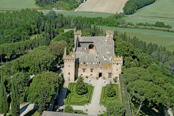 Castello di Oliveto a Castelfiorentino