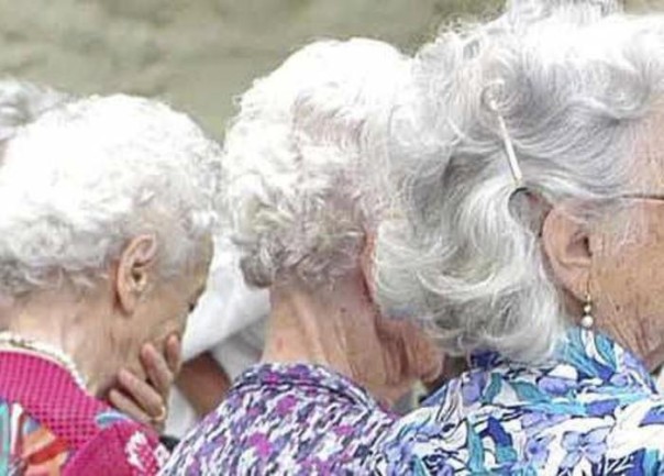 Anziani anziano anziane anziana