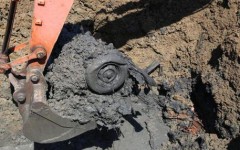 Ambiente: Forestale rifiuti in sottosuolo sottoterra