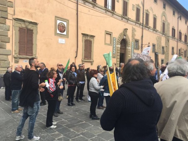 Banca Etruria, manifestazione ad Arezzo