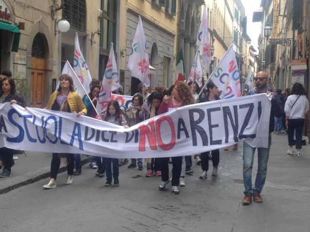 Scuola, manifestazione precari a Firenze