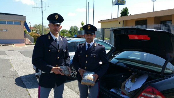Arezzo arresto albanese con droga FOTO