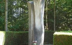 Valdo-Spini-monumento-Rosselli