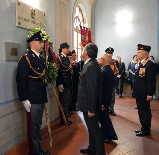 deposizione corona sacrario