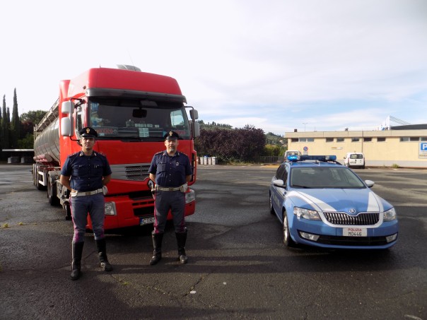AREZZO trasporto carburante abusivo FOTO 6.6.16