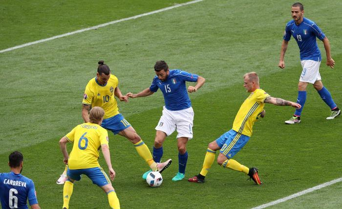 Italia vittoriosa nel finale con la Svezia: Ibrahimovic, partita deludente