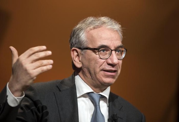 Il presidente delle good bank, Roberto Nicastro nella sede Rai di Saxa Rubra all'interno degli studi televisivi del programma 2Next, Roma 2 febbraio 2016 ANSA/MASSIMO PERCOSSI