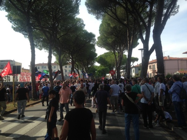 Calcio: Pisa; in più di 2 mila fuori da stadio a fare tifo