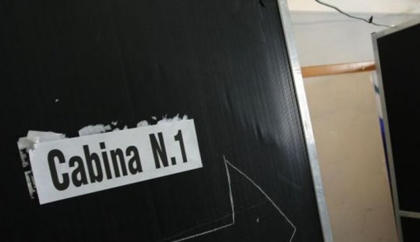 elezioni-cabina-elettorale