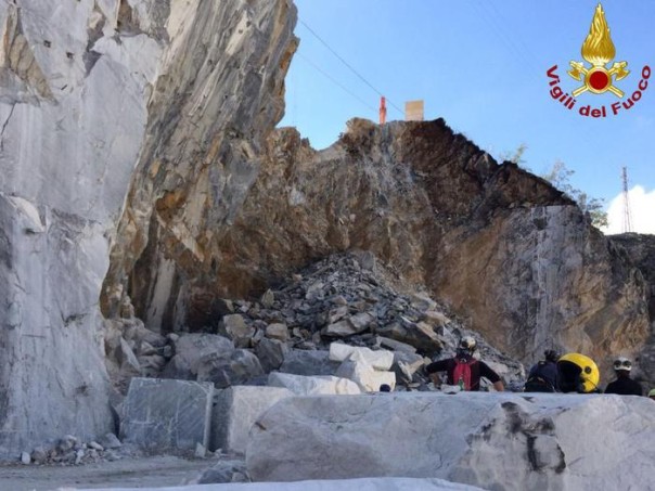 Frana Apuane: ritrovati i corpi dei due operai