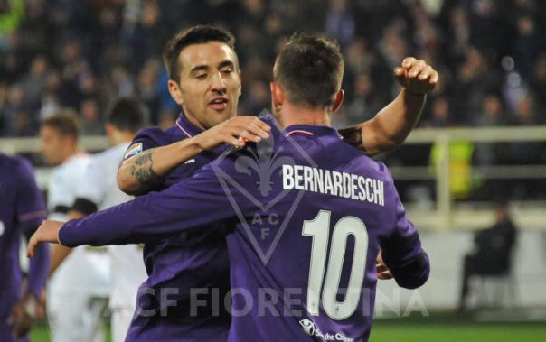 Bernardeschi dopo aver segnato il primo gol viola su rigore