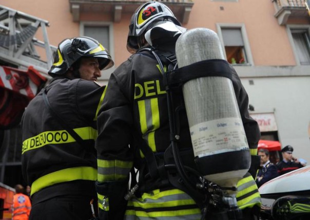 Vigili del fuoco monossido