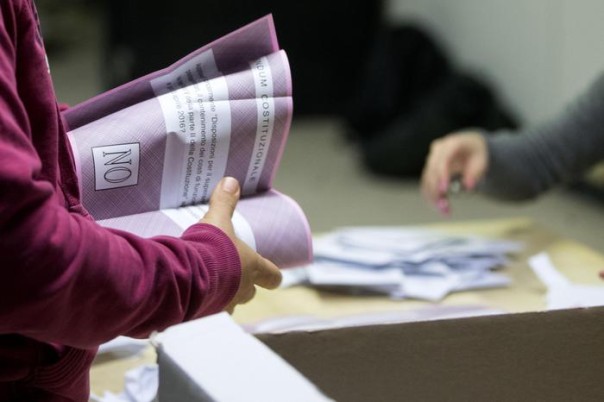 NO A VALANGA, OPPOSIZIONI CHIEDONO DIMISSIONI DI RENZI