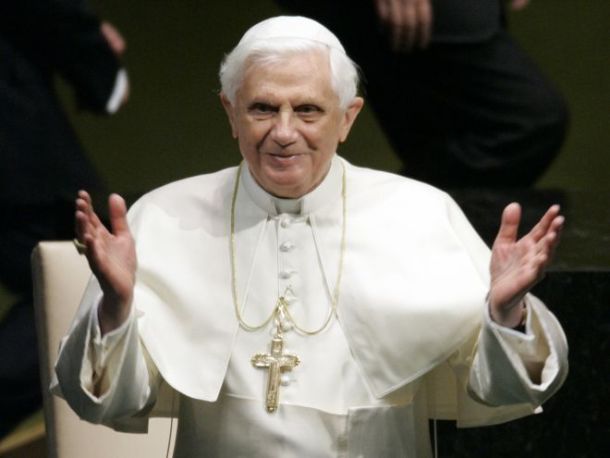 benedetto XVI si dimetterà il 28 febbraio