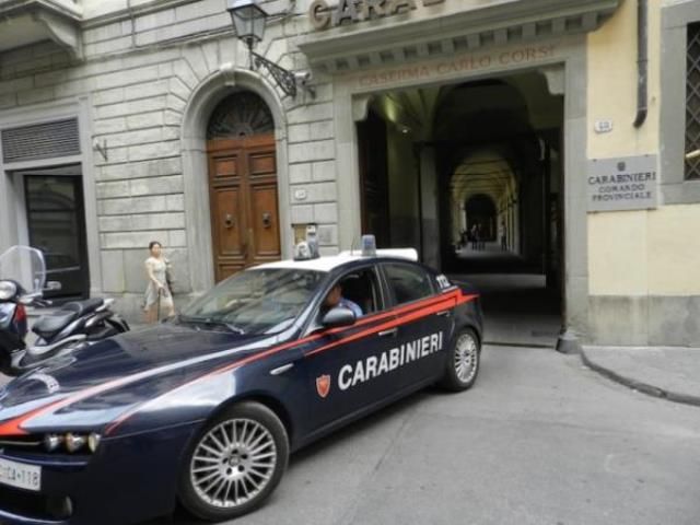 I carabinieri di Firenze hanno arrestato un uomo che aveva troppo fretta di evadere dai domiciliari