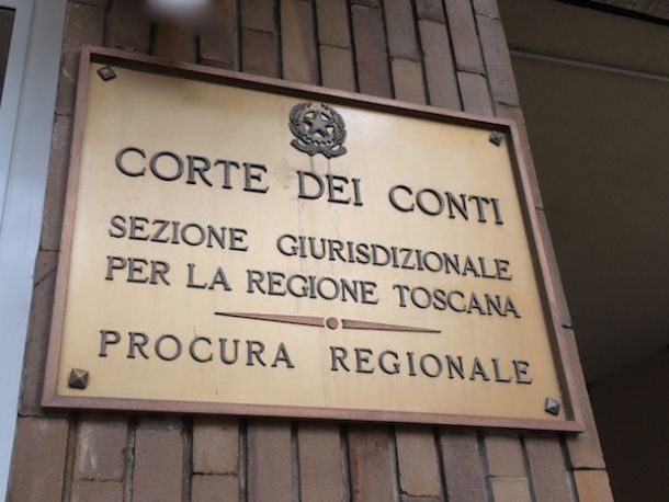 La Sezione Giurisdizionale della Corte dei Conti in Toscana