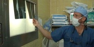 A Prato impazza la medicina "low cost" (autore:Tech. Sgt. Cohrs, U.S. Army)