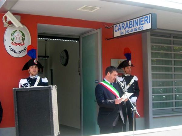La nuova caserma dei Carabinieri di Sesto Fiorentino il giorno dell'inaugurazione