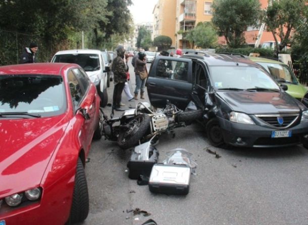 Incidente in zona Fabbricotti a Livorno