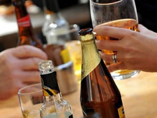 Il Tar respinge il ricorso contro l'ordinanza prefettizia anti-alcol a Firenze