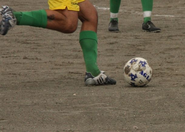 Insulti razzisti durante una gara di calcio tra dilettanti, interviene la Digos