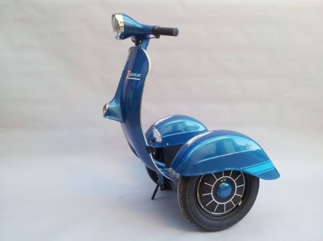 La Vespa-biga arriva da Barcellona