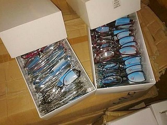 Sequestro di occhiali in arrivo dalla Cina