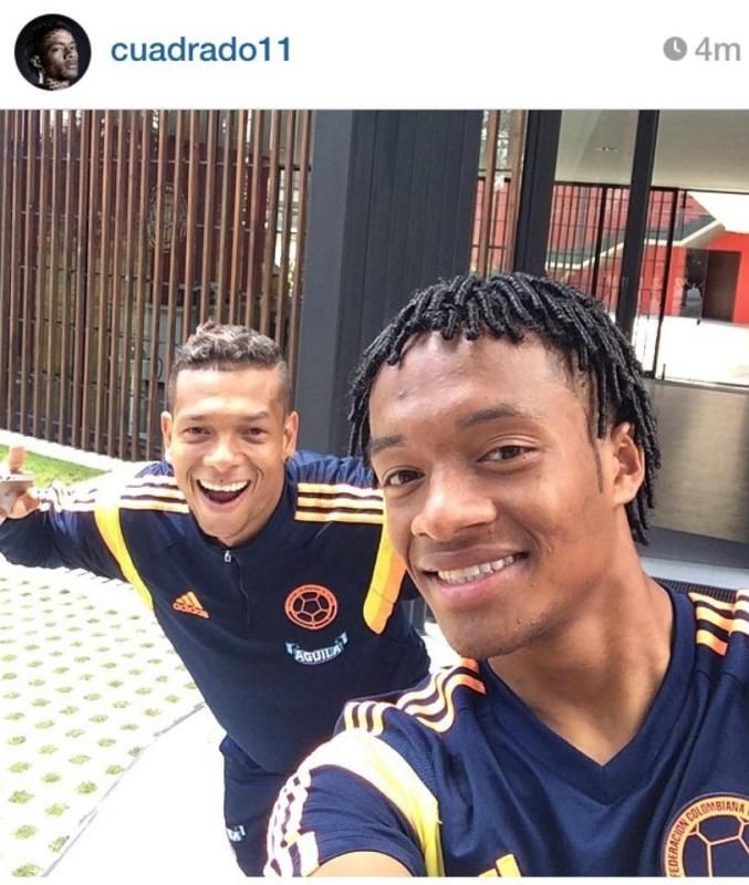 Il selfie con Guarin postato da Cuadrado sul suo profilo Instagram