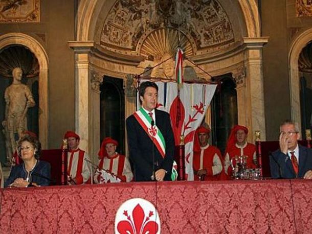 Gli auguri del sindaco alla città