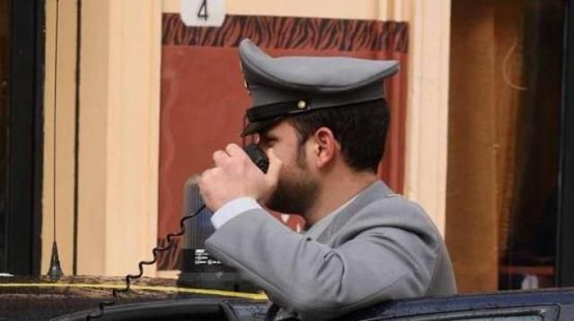 Le Fiamme perquisiscono le aziende del marmo di Carrara