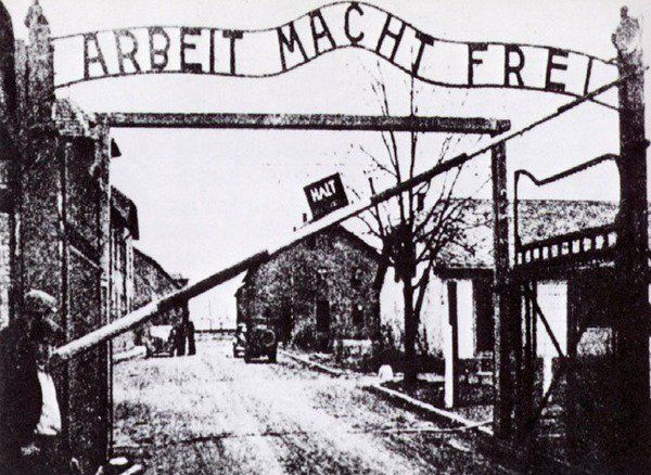 Il campo di sterminio di Auschwitz