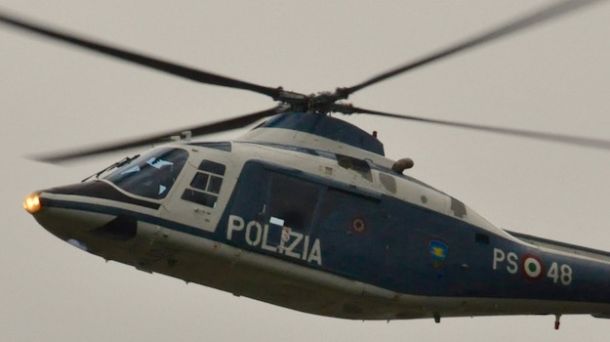 Un elicottero A109 dell'8° reparto volo della Polizia di Stato