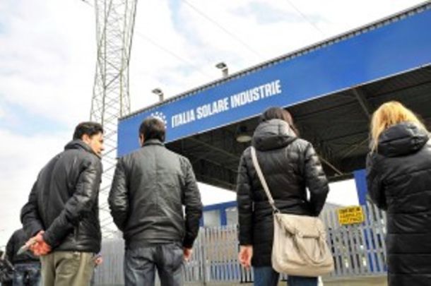 Operai ex Isi rabbia e dramma