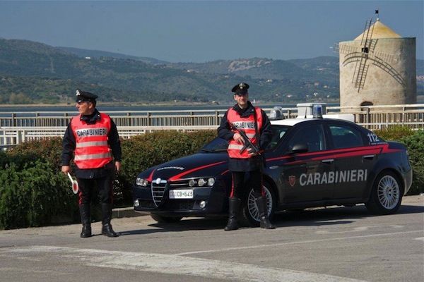 L'uomo è stato denunciato dai Carabinieri di Albinia