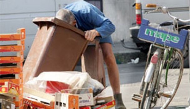 Italiani sempre più poveri