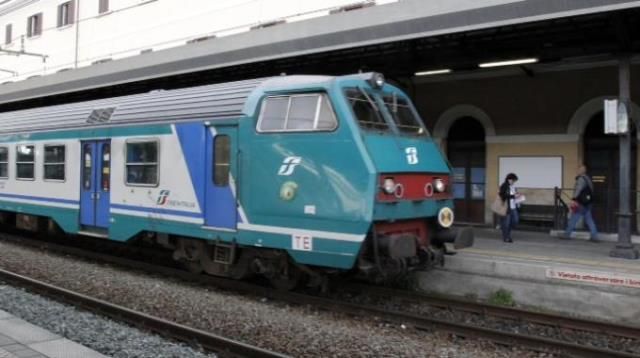 Rubati nella notte 30 metri di cavi di rame sulla linea Firenze-Arezzo