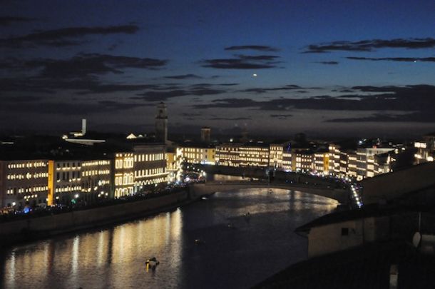 La notte della Luminara di san Ranieri a Pisa