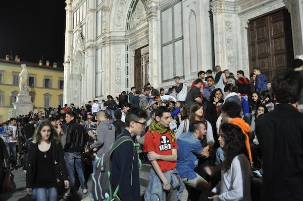 Santa Croce assediata d'estate. Da quest'anno si cambia: movida alle Cascine