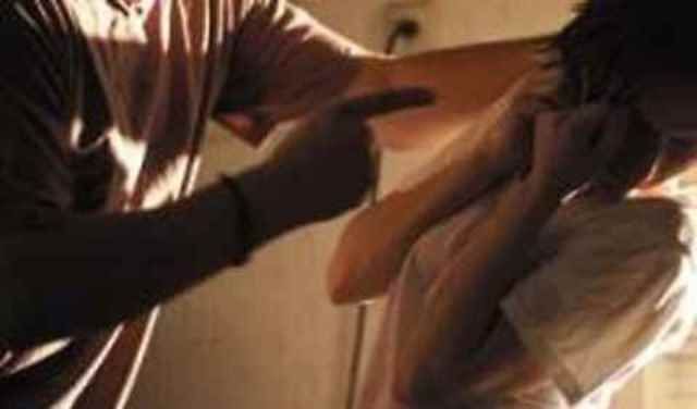 Picchiava la fidanzata, costretto ad un percorso rieducativo in comunità