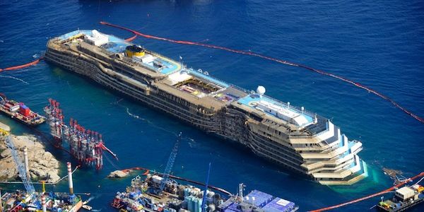 Il governo ha scelto Genova e non Piombino per rottamare la Concordia