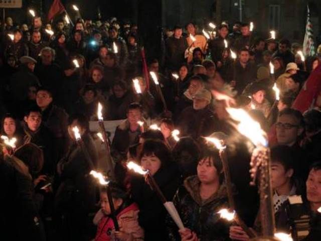 Fiaccolata per non dimenticare che di lavoro si muore